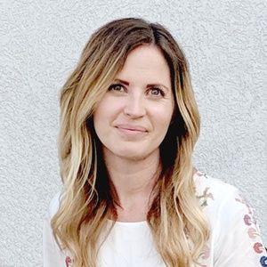 Meet your Posher, Whitney